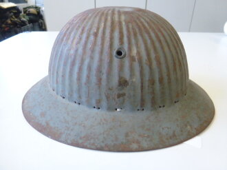 Portugal 1.Weltkrieg, Stahlhelm, Originallack