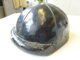 British / Canadian Crash Helmet R.T.R/R.A.C.