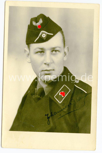 Panzermann mit Schiffchen Studioaufnahme datiert 1942, Maße 14x9cm