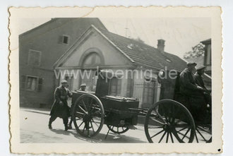 Frankreich, Vormarschstrassen, Gefangene, 15 Fotos meist 6 x9cm