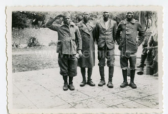 Frankreich, Vormarschstrassen, Gefangene, 15 Fotos meist 6 x9cm