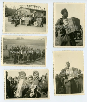 5 Fotos musizierende Soldaten, Maße 6x9cm