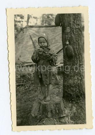 3 Fotos Land und Leute in Russland, Maße meist 6x9cm