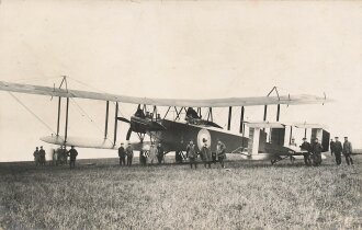 4 Fotos " englisches Riesenflugzeug", Maße 9x14cm