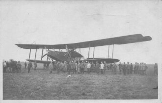 4 Fotos " englisches Riesenflugzeug", Maße 9x14cm