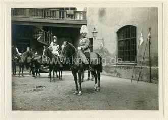 1914, Foto berittene , Maße 17x12cm, Passepartout...