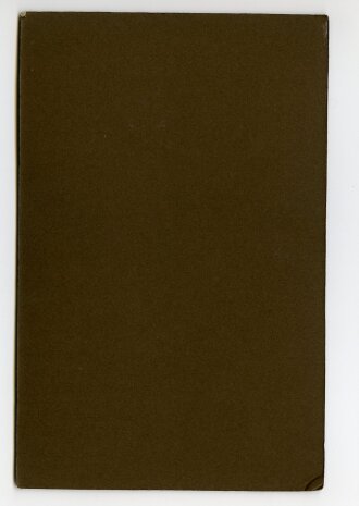 Studioaufnahme Feldgrauer mit Beilpicke , Maße 10,5x16cm
