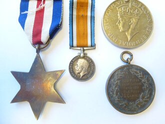 Grossbritannien, 4 Stück Orden und Ehrenzeichen