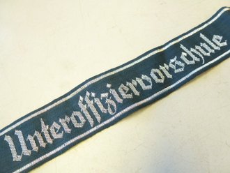 Wehrmacht, Heer, Ärmelband Unteroffiziervorschule, Metallfaden gewebte Ausführung, Länge 44 cm, sehr guter Zustand