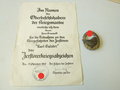 Kriegsmarine, umfangreicher Nachlass eines Angehörigen des Zerstörers " Karl Galster", u.a Marinefrontspange in Bronze mit Verleihungsurkunde. Das Zerstörerkriegsabzeichen ist vermutlich nachträglich vergoldet