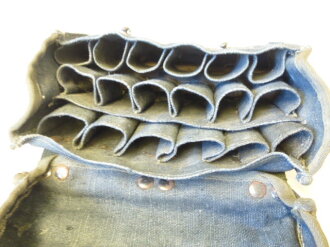 Signalpatronentasche zur Leuchtpistole 42, blaues Leinen, getragenes Stück