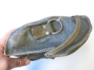 Signalpatronentasche zur Leuchtpistole 42, blaues Leinen, getragenes Stück