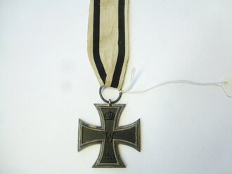 1.Weltkrieg, Eisernes Kreuz 2.Klasse 1914,  Hersteller SW im Bandring , an Band für Nichtkämpfer