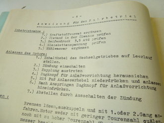 Merkblatt für den Lastkraftwagen 3t mit Gleisketten ( Maultier ). DIN A4, datiert 1943, 12 Seiten