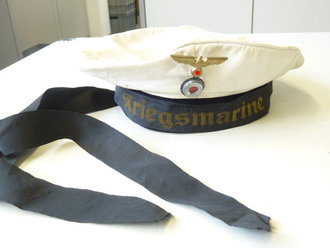 Kriegsmarine Tellermütze , getragenes Stück, die Chelluloidverstärkung mehrfach gebrochen