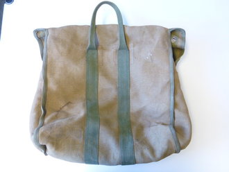 Tasche zum Fallschirmjäger Sprungfallschirm RZ20, guter Zustand