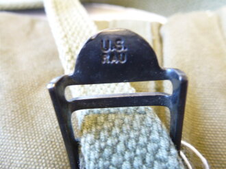 U.S.M.C. WWII  pack, OD - khaki, unissued, unmarked as usually