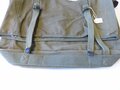U.S.M.C. WWII  pack, OD - khaki, unissued, unmarked as usually