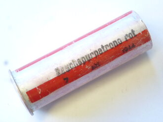 Rauchspurpatrone rot Wehrmacht, Abgeschossene, leere Aluminiumhülse datiert 1944