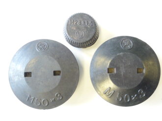 Zünderersatzstücke aus Preßmasse für diverse Granaten der Wehrmacht, 3 Stück