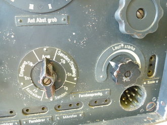 15 Watt Sender Empfänger b datiert 1942. Originallack, Funktion nicht geprüft