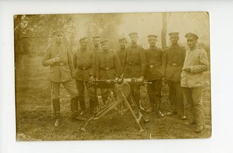 1.Weltkrieg, Foto MG08 auf Schlittenlafette, datiert 1917, Postkartenformat