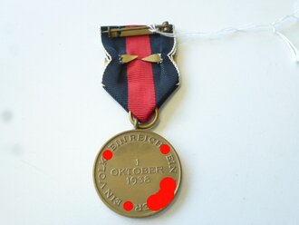 Anschlussmedaille 1.Oktober 38 mit Spange "Prager Burg"