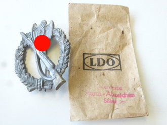 Infanteriesturmabzeichen in Silber , Zink versilbert, Hersteller RS in LDO Tüte