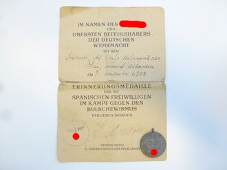 Erinnerungsmedaille für die spanischen Freiwilligen in Kampf des Bolschewismus. Medaille aus Zink, die Urkunde ausgestellt 1943