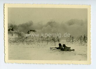 Fallschirmjäger im Schnee mit MG, Maße 6cm x 9cm