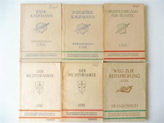 6x "Soldatenbriefe zur Berufsförderung": "Der Rechtswahrer" 1. und 2.Teil, "Grundlehrgang für Beamte" 1. Teil, "Weg zur Reifeprüfung Französisch", "Industriekaufmann" und "Bankkaufmann"