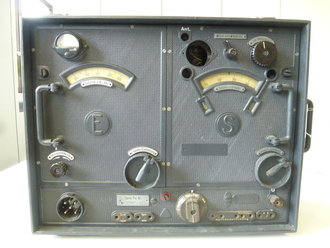 Tornisterfunkgerät b1 ( Torn.Fu.b1 ) datiert 1944,Überlackiert, Funktion nicht geprüft