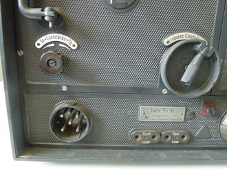 Tornisterfunkgerät b1 ( Torn.Fu.b1 ) datiert 1944,Überlackiert, Funktion nicht geprüft