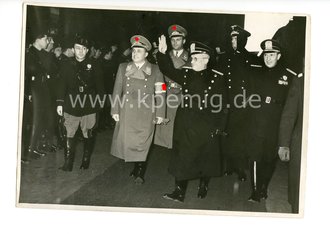 Pressefoto, Italienische Abordnung in Berlin...