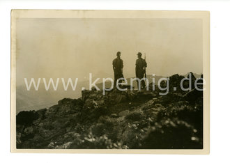 Pressefoto, Griechenland Wacht im Süden, datiert 1943, Maße 13cm x 18cm