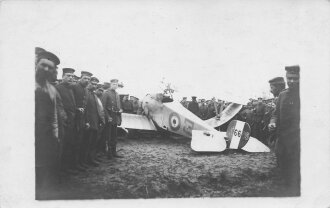 1.Weltkrieg, Foto notgelandetes englisches  Flugzeug ,...