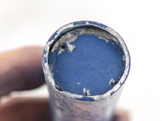 Rauchspurpatrone Blau, komplett delaboriert, frei von jeglichen Gefahrstoffen, datiert 1942