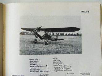 Flugzeug-Typenbuch, 428 Seiten, datiert 1944, die Seiten 1 - 32 fehlen