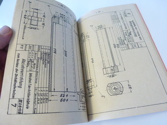Gepanzerte Selbstfahrlafette für Sturmgeschütz 7,5cm Kanone, Praktische Winke für das Beheben von Schäden am Laufwerk. DIN A5, 98 Seiten, komplett