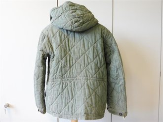 Ungarn 2.Weltkrieg, Winterwendejacke weiß-grün. Guter Zustand, relativ selten da fast immer als Wehrmacht verkauft und mit entsprechenden Knöpfen versehen, Armlänge 58 cm, Schulterbreite 48 cm