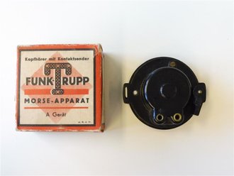 Kinderspielzeug 2.Weltkrieg, Kopfhörer und Morsetaste für das Spiel " Funk Trupp" von Trix. Beide Stücke in sehr gutem Zustand in der originalen Umverpackung.