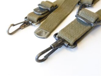 U.S. WWII, M44 suspenders, used