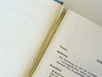 Handbuch der Uniformenkunde, gebraucht, Buch löst sich vom Einband, 438 Seiten, Maße etwas über A5