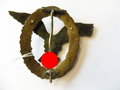 Flugzeugführerabzeichen Buntmetall, Hersteller BSW, getragenes Stück