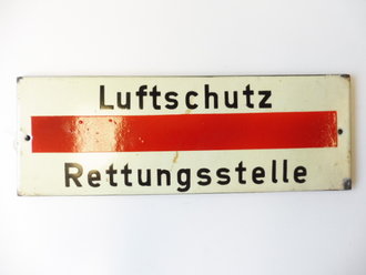 Emailleschild "Luftschutz Rettungsstelle"...