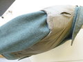 Heer, Feldbluse für Mannschaften Modell 1940. Die Effekten teilweise entfernt, leicht getragenes Kammerstück. Schulterbreite 45cm, Armlänge 60,5cm
