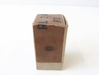Röhrenfassung mit original verpackter Röhre  RL 2,4 P2 der Wehrmacht, Funktion nicht geprüft