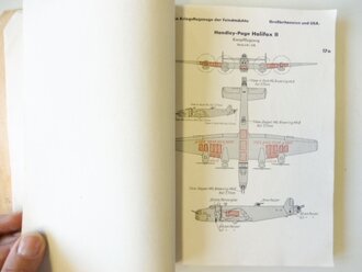 Die Kriegsflugzeuge der Feindmächte, Teil 1: Grossbritannien und USA Stand 11/43. Umfangreiches, stark bebildertes Buch im Format DIN A5