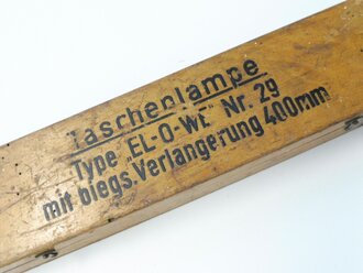 Luftwaffe,  Kasten " Taschenlampe mit biegsamer...