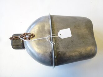 US WWII Canteen, dated 1942 or 43